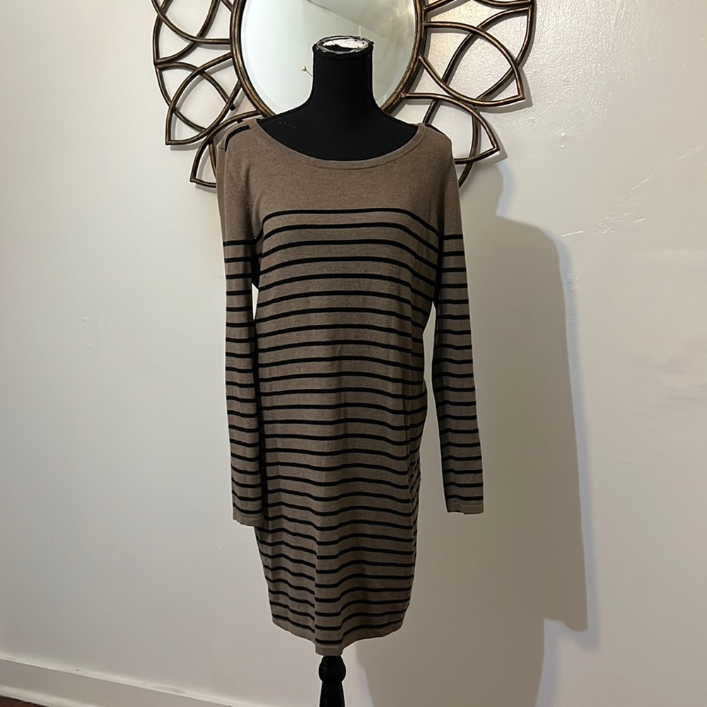 Women’s Long Sleeve Knit Dress